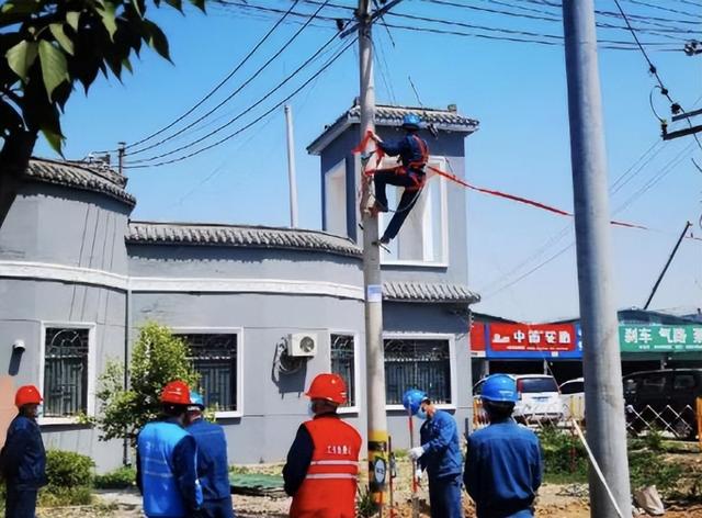 国网咸阳供电公司：增容布点为居民夏季用电保驾护航(图1)