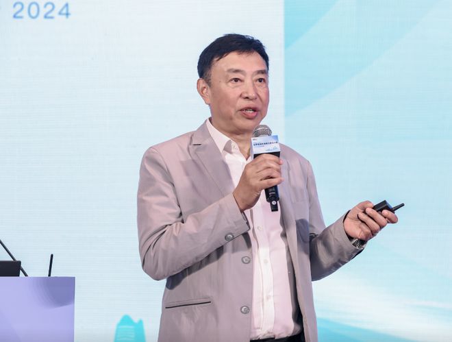 中国联通范济安：绿色赋能工业互联网 推动新型工业化发展(图1)